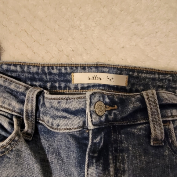 💥24 HR SALE💥Buckle Jeans - Picture 4 of 6